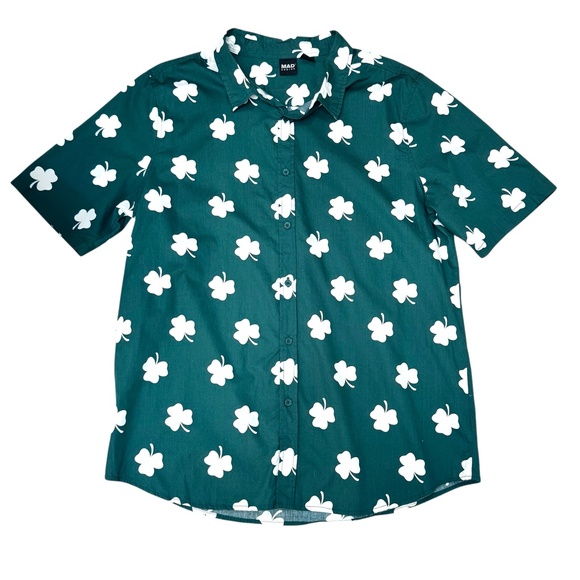 MAD ENGINE GREEN W WHITE SHAMROCKS SHORT SLEEVE BUTTON DOWN ST PATRICKS SHIRT - Picture 4 of 9